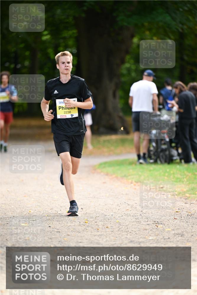 31.08.2025 - 21. Blankeneser Heldenlauf Dr. Thomas Lammeyer http://msf.ph/oto/8629949 31.08.2025 10:09:48 Laufen 2238 meine-sportfotos.de