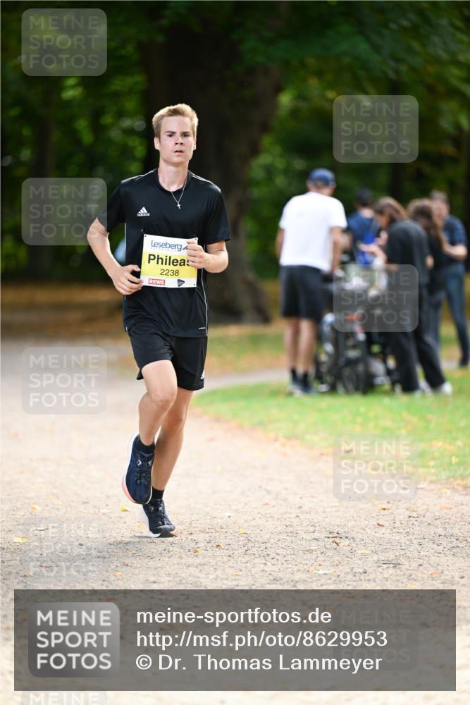 31.08.2025 - 21. Blankeneser Heldenlauf Dr. Thomas Lammeyer http://msf.ph/oto/8629953 31.08.2025 10:09:48 Laufen 2238 meine-sportfotos.de