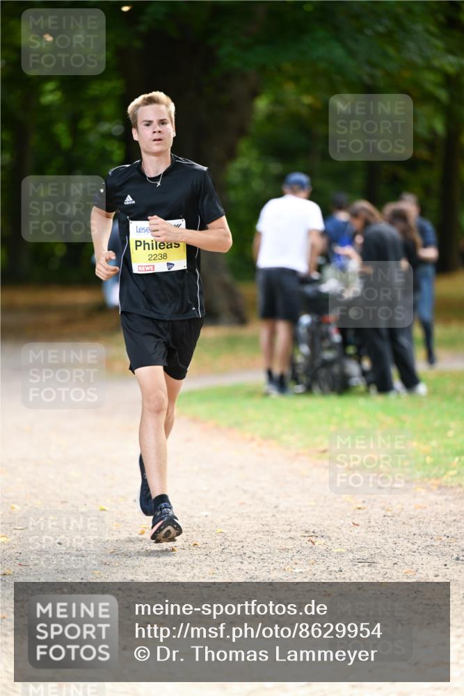 31.08.2025 - 21. Blankeneser Heldenlauf Dr. Thomas Lammeyer http://msf.ph/oto/8629954 31.08.2025 10:09:48 Laufen 2238 meine-sportfotos.de