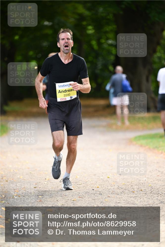 31.08.2025 - 21. Blankeneser Heldenlauf Dr. Thomas Lammeyer http://msf.ph/oto/8629958 31.08.2025 10:09:51 Laufen 2240 meine-sportfotos.de