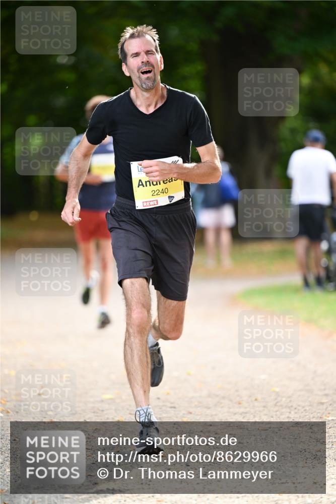 31.08.2025 - 21. Blankeneser Heldenlauf Dr. Thomas Lammeyer http://msf.ph/oto/8629966 31.08.2025 10:09:52 Laufen 2240 meine-sportfotos.de