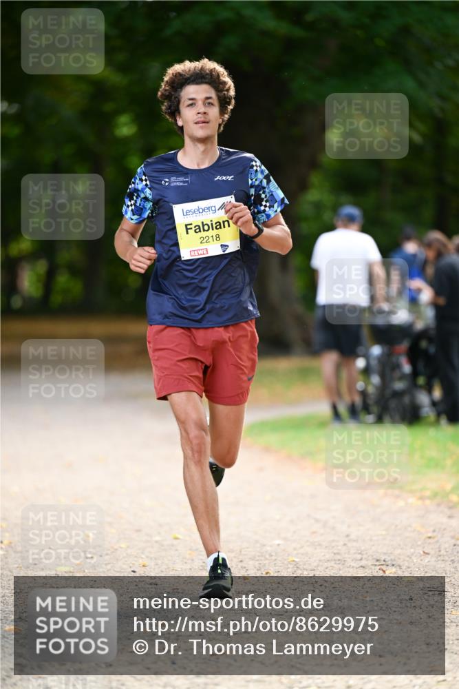 31.08.2025 - 21. Blankeneser Heldenlauf Dr. Thomas Lammeyer http://msf.ph/oto/8629975 31.08.2025 10:09:55 Laufen 2218 meine-sportfotos.de