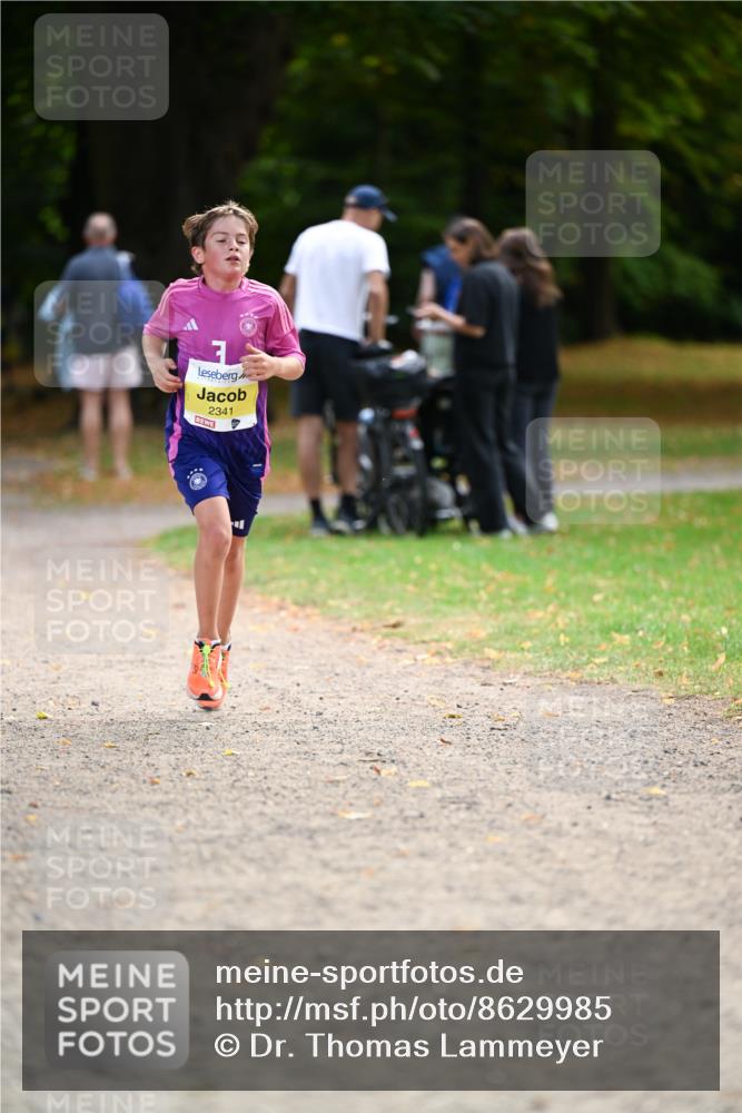31.08.2025 - 21. Blankeneser Heldenlauf Dr. Thomas Lammeyer http://msf.ph/oto/8629985 31.08.2025 10:10:10 Laufen 2341 meine-sportfotos.de