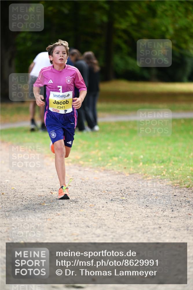 31.08.2025 - 21. Blankeneser Heldenlauf Dr. Thomas Lammeyer http://msf.ph/oto/8629991 31.08.2025 10:10:11 Laufen 2341 meine-sportfotos.de