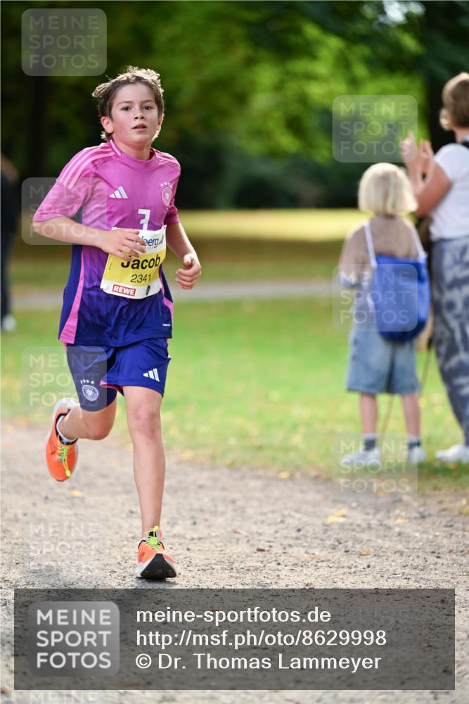 31.08.2025 - 21. Blankeneser Heldenlauf Dr. Thomas Lammeyer http://msf.ph/oto/8629998 31.08.2025 10:10:12 Laufen 7, 2341, 1 meine-sportfotos.de