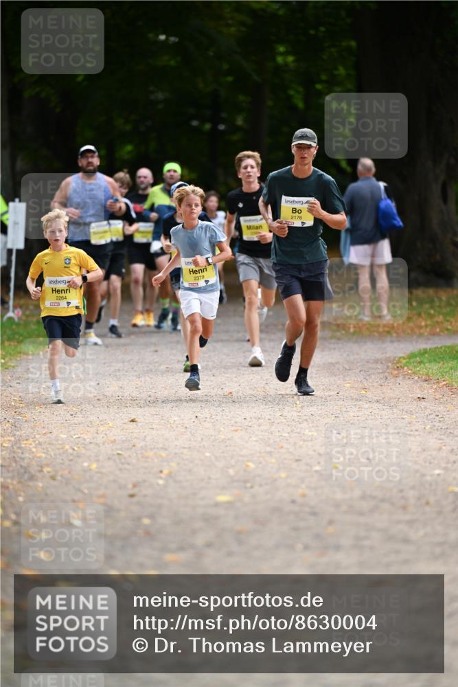 31.08.2025 - 21. Blankeneser Heldenlauf Dr. Thomas Lammeyer http://msf.ph/oto/8630004 31.08.2025 10:10:21 Laufen 2264, 2379, 2176 meine-sportfotos.de