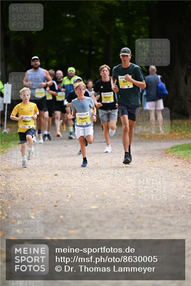 31.08.2025 - 21. Blankeneser Heldenlauf Dr. Thomas Lammeyer http://msf.ph/oto/8630005 31.08.2025 10:10:21 Laufen 2264, 2379, 2176 meine-sportfotos.de