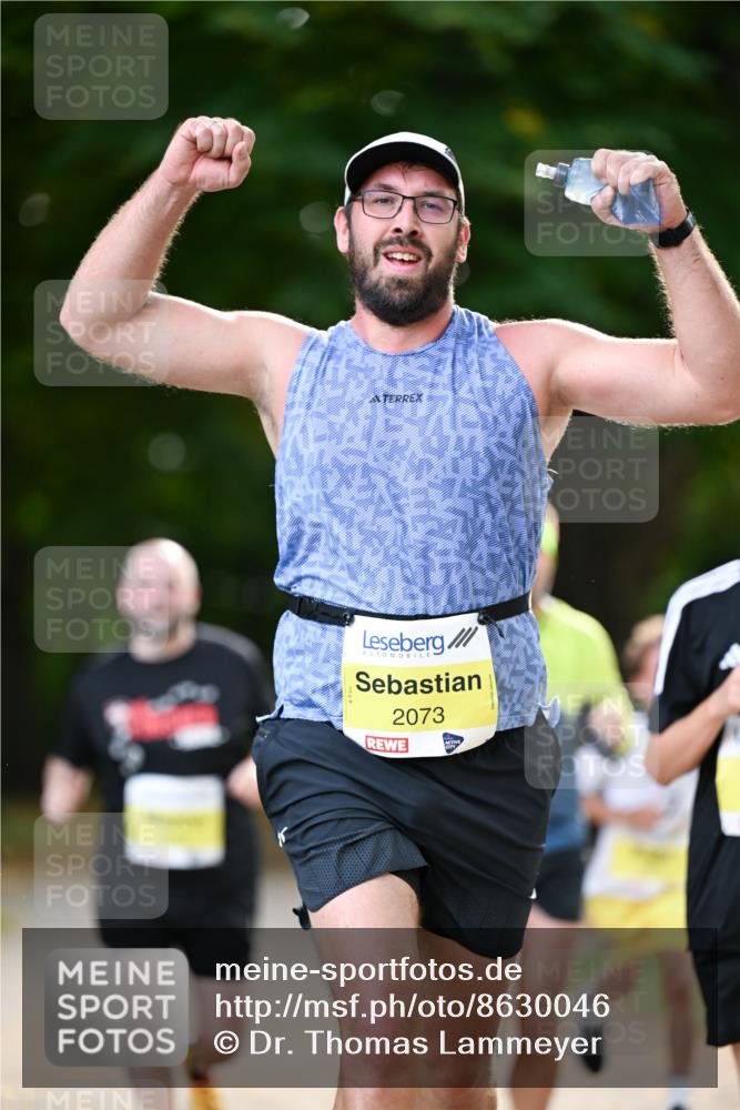 31.08.2025 - 21. Blankeneser Heldenlauf Dr. Thomas Lammeyer http://msf.ph/oto/8630046 31.08.2025 10:10:29 Laufen 2073 meine-sportfotos.de