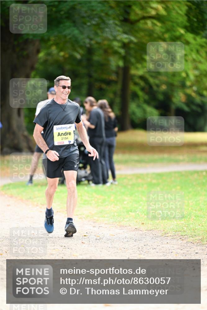 31.08.2025 - 21. Blankeneser Heldenlauf Dr. Thomas Lammeyer http://msf.ph/oto/8630057 31.08.2025 10:10:45 Laufen 2194 meine-sportfotos.de