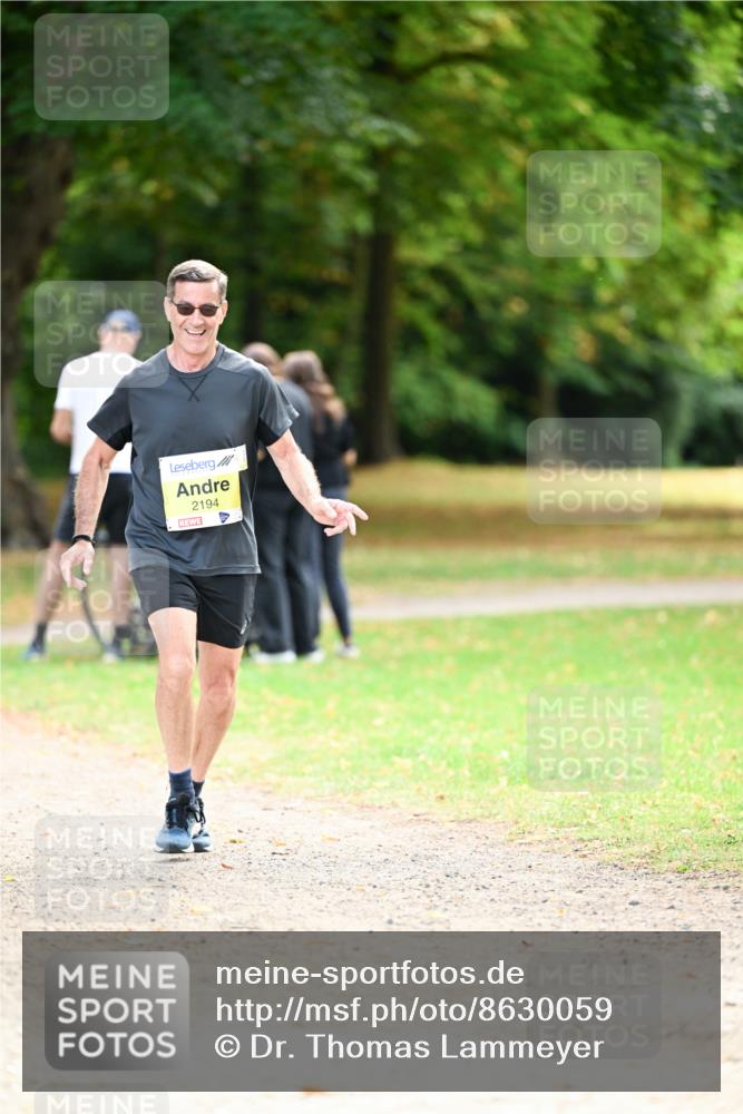 31.08.2025 - 21. Blankeneser Heldenlauf Dr. Thomas Lammeyer http://msf.ph/oto/8630059 31.08.2025 10:10:45 Laufen 2194 meine-sportfotos.de