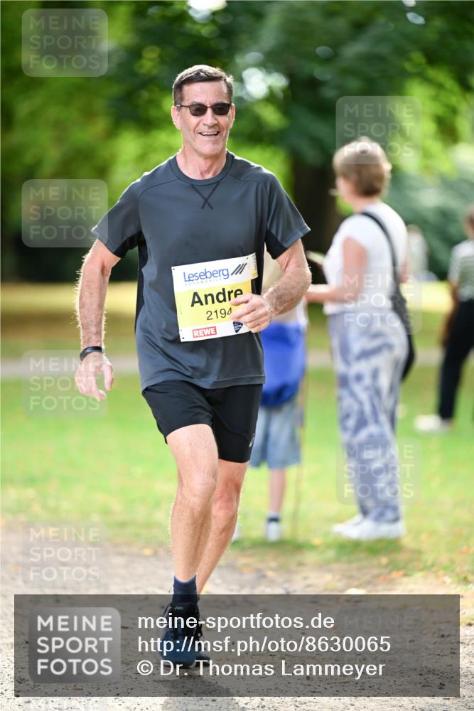31.08.2025 - 21. Blankeneser Heldenlauf Dr. Thomas Lammeyer http://msf.ph/oto/8630065 31.08.2025 10:10:47 Laufen 2194 meine-sportfotos.de