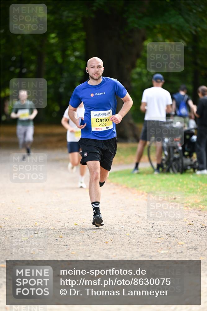 31.08.2025 - 21. Blankeneser Heldenlauf Dr. Thomas Lammeyer http://msf.ph/oto/8630075 31.08.2025 10:10:53 Laufen 2395 meine-sportfotos.de