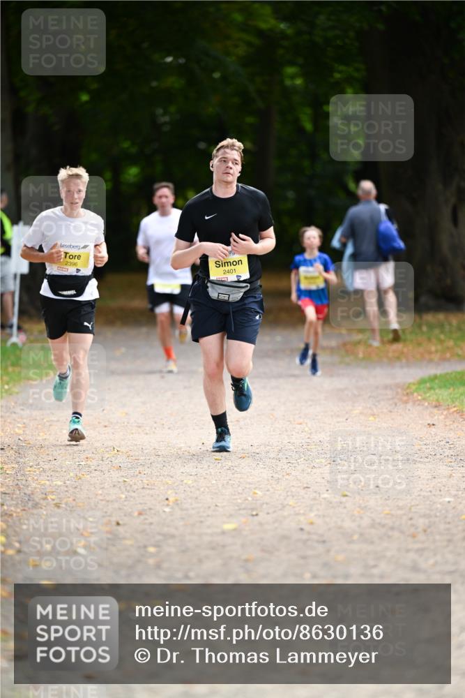 31.08.2025 - 21. Blankeneser Heldenlauf Dr. Thomas Lammeyer http://msf.ph/oto/8630136 31.08.2025 10:11:26 Laufen 2396, 2401 meine-sportfotos.de