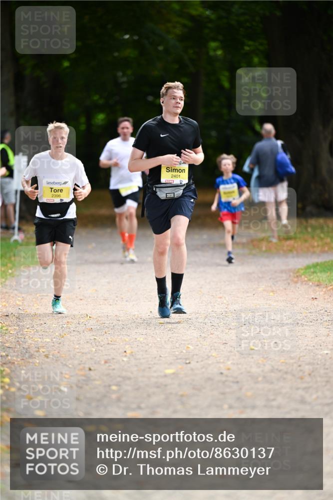 31.08.2025 - 21. Blankeneser Heldenlauf Dr. Thomas Lammeyer http://msf.ph/oto/8630137 31.08.2025 10:11:26 Laufen 2396, 2401 meine-sportfotos.de