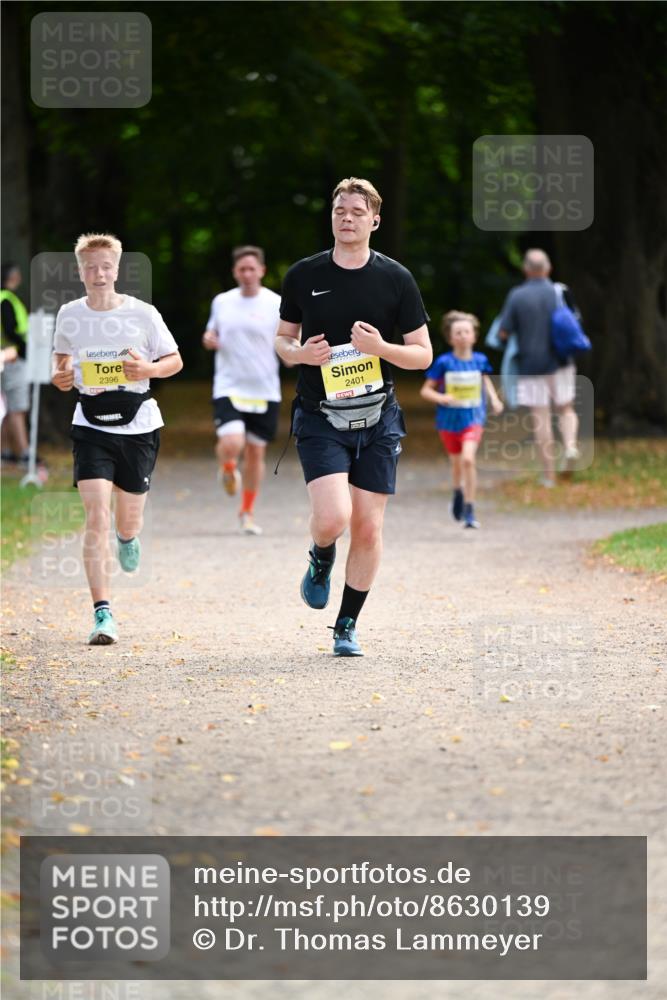 31.08.2025 - 21. Blankeneser Heldenlauf Dr. Thomas Lammeyer http://msf.ph/oto/8630139 31.08.2025 10:11:27 Laufen 2396, 2401 meine-sportfotos.de