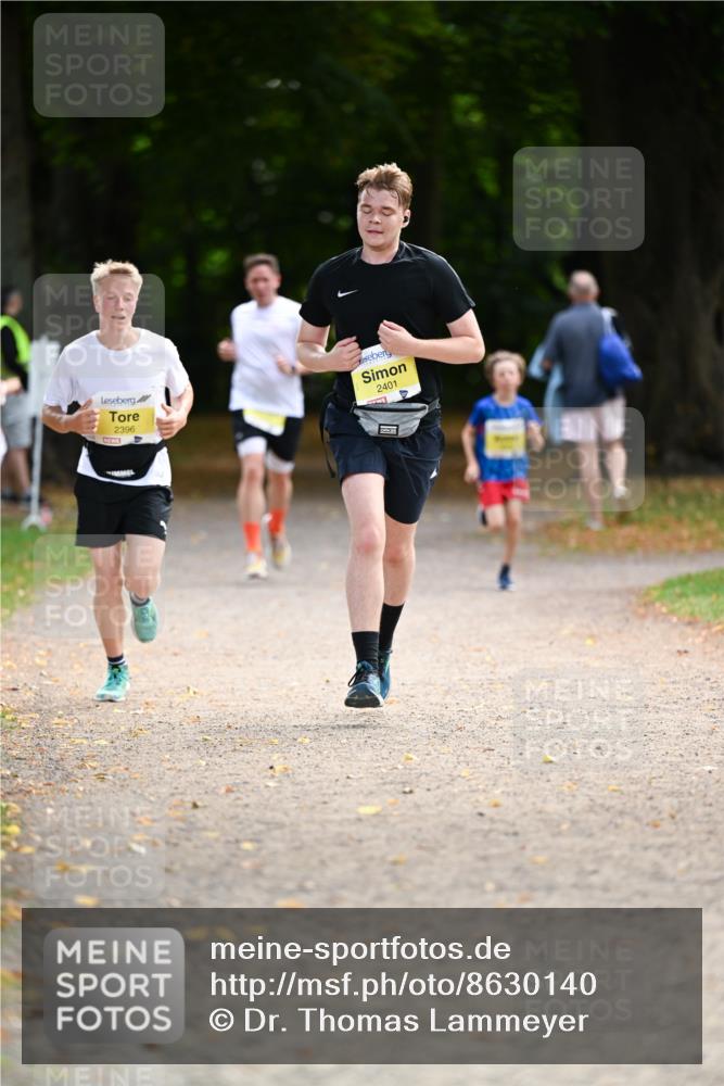 31.08.2025 - 21. Blankeneser Heldenlauf Dr. Thomas Lammeyer http://msf.ph/oto/8630140 31.08.2025 10:11:27 Laufen 2396, 2401 meine-sportfotos.de