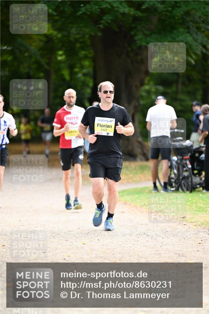 31.08.2025 - 21. Blankeneser Heldenlauf Dr. Thomas Lammeyer http://msf.ph/oto/8630231 31.08.2025 10:11:59 Laufen 2427 meine-sportfotos.de