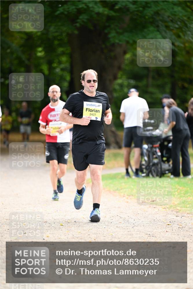 31.08.2025 - 21. Blankeneser Heldenlauf Dr. Thomas Lammeyer http://msf.ph/oto/8630235 31.08.2025 10:11:59 Laufen 2427 meine-sportfotos.de