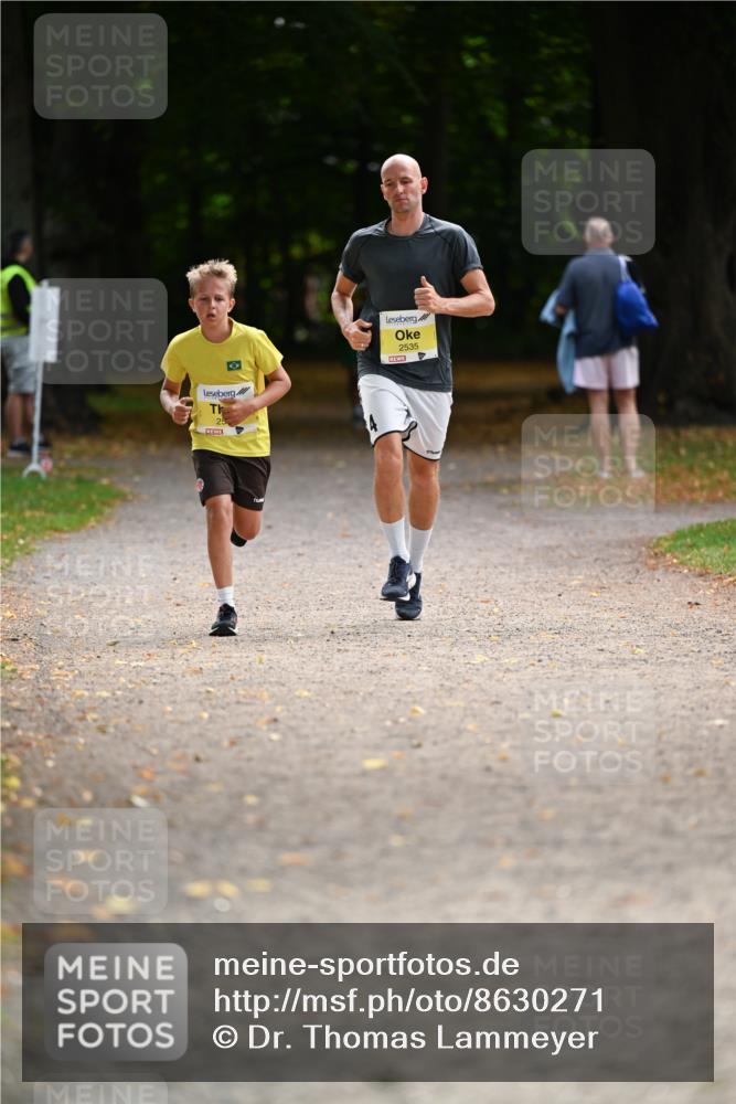 31.08.2025 - 21. Blankeneser Heldenlauf Dr. Thomas Lammeyer http://msf.ph/oto/8630271 31.08.2025 10:12:12 Laufen 25, 2535 meine-sportfotos.de