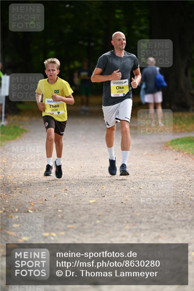 31.08.2025 - 21. Blankeneser Heldenlauf Dr. Thomas Lammeyer http://msf.ph/oto/8630280 31.08.2025 10:12:13 Laufen 2536, 4, 2535 meine-sportfotos.de