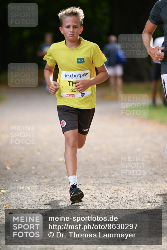 31.08.2025 - 21. Blankeneser Heldenlauf Dr. Thomas Lammeyer http://msf.ph/oto/8630297 31.08.2025 10:12:16 Laufen 253 meine-sportfotos.de