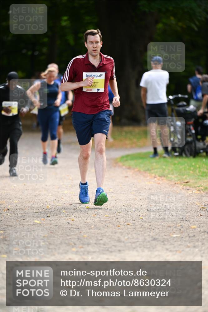 31.08.2025 - 21. Blankeneser Heldenlauf Dr. Thomas Lammeyer http://msf.ph/oto/8630324 31.08.2025 10:12:31 Laufen 2720 meine-sportfotos.de