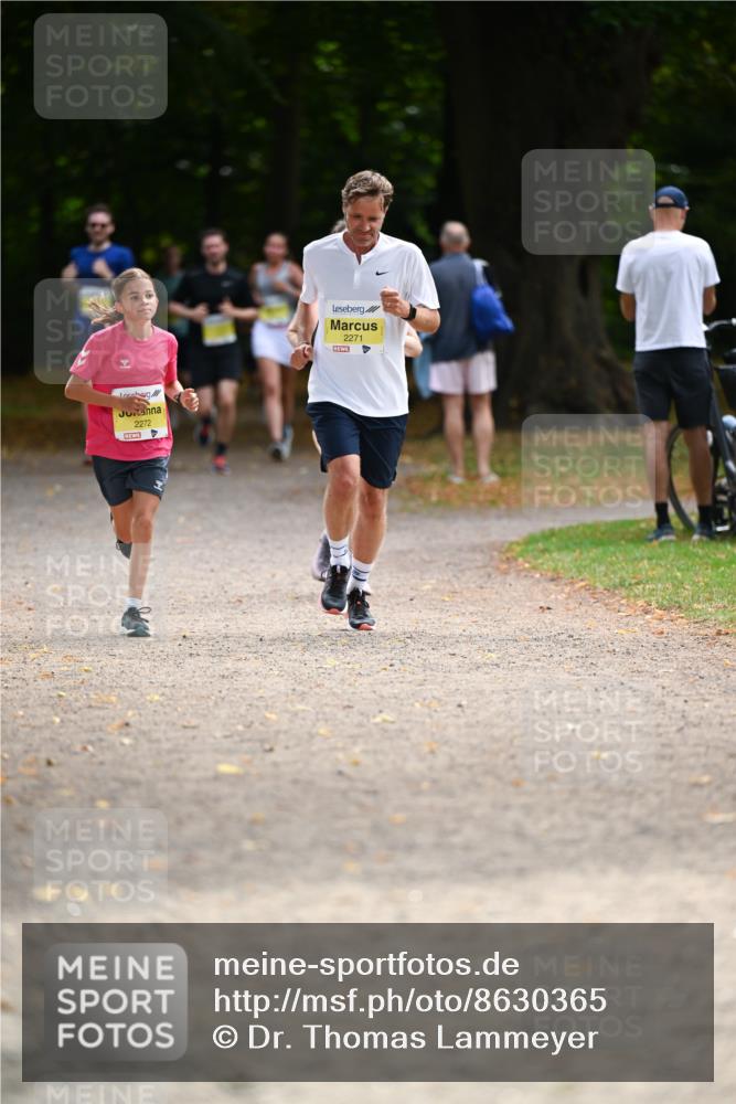 31.08.2025 - 21. Blankeneser Heldenlauf Dr. Thomas Lammeyer http://msf.ph/oto/8630365 31.08.2025 10:12:40 Laufen 2272, 2271 meine-sportfotos.de