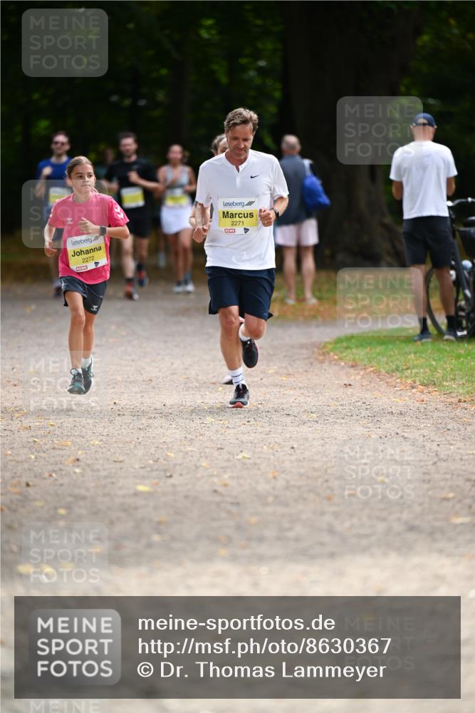 31.08.2025 - 21. Blankeneser Heldenlauf Dr. Thomas Lammeyer http://msf.ph/oto/8630367 31.08.2025 10:12:40 Laufen 2272, 2271 meine-sportfotos.de