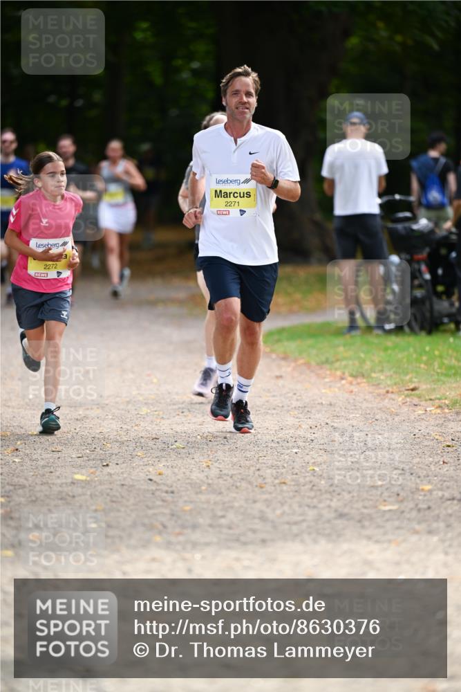 31.08.2025 - 21. Blankeneser Heldenlauf Dr. Thomas Lammeyer http://msf.ph/oto/8630376 31.08.2025 10:12:41 Laufen 2272, 2271 meine-sportfotos.de