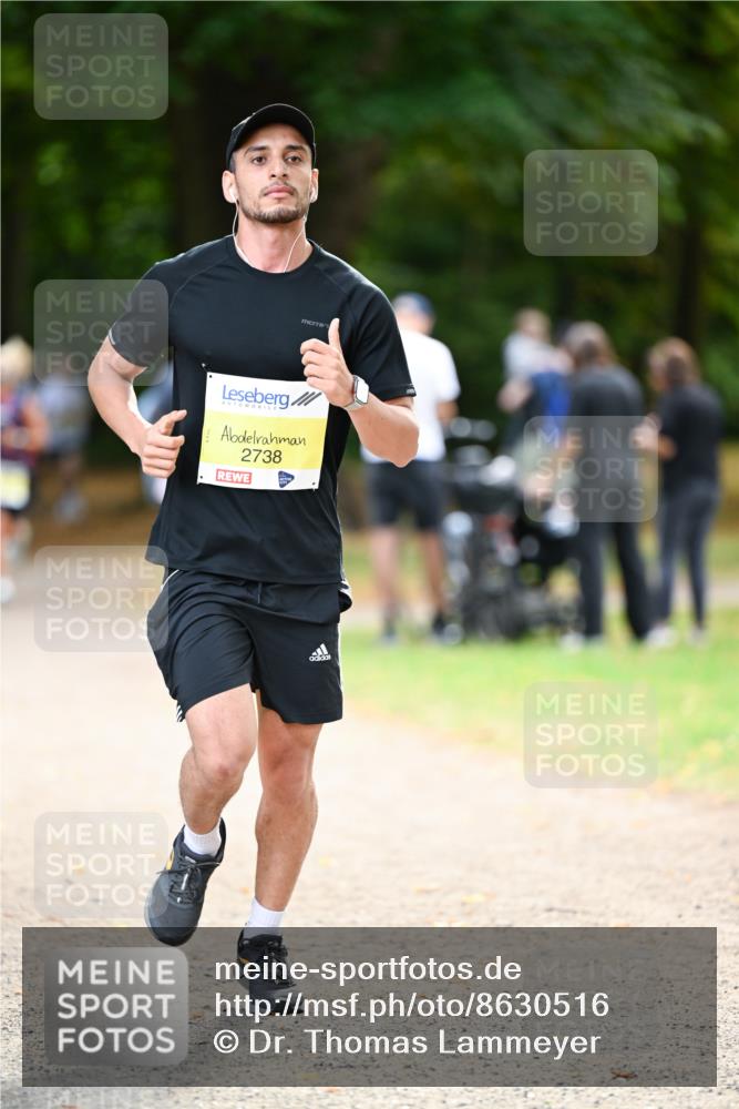 31.08.2025 - 21. Blankeneser Heldenlauf Dr. Thomas Lammeyer http://msf.ph/oto/8630516 31.08.2025 10:13:24 Laufen 2738 meine-sportfotos.de