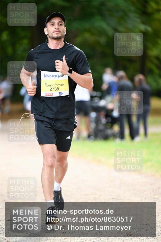 31.08.2025 - 21. Blankeneser Heldenlauf Dr. Thomas Lammeyer http://msf.ph/oto/8630517 31.08.2025 10:13:24 Laufen 2738 meine-sportfotos.de