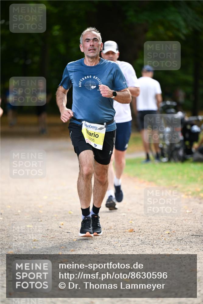 31.08.2025 - 21. Blankeneser Heldenlauf Dr. Thomas Lammeyer http://msf.ph/oto/8630596 31.08.2025 10:13:40 Laufen 2295 meine-sportfotos.de