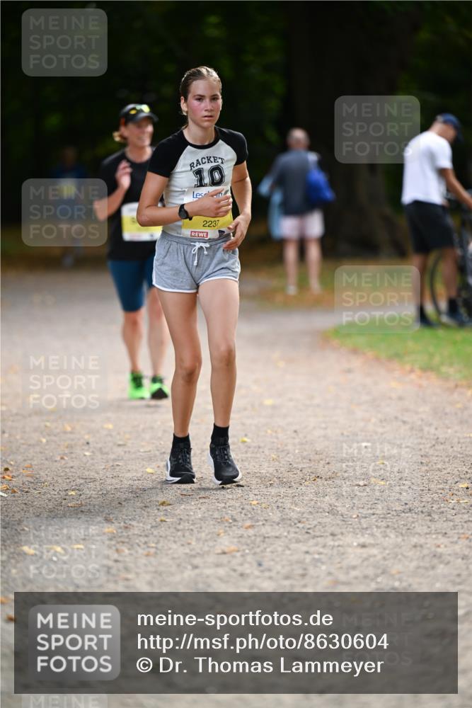 31.08.2025 - 21. Blankeneser Heldenlauf Dr. Thomas Lammeyer http://msf.ph/oto/8630604 31.08.2025 10:13:46 Laufen 10, 2237 meine-sportfotos.de