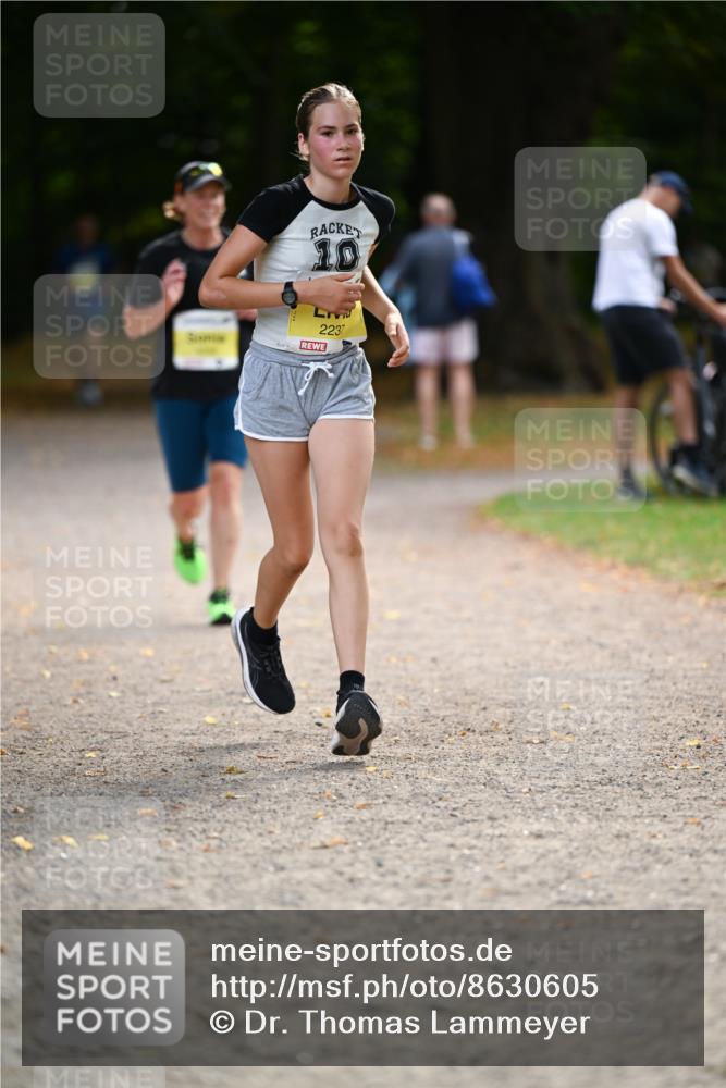 31.08.2025 - 21. Blankeneser Heldenlauf Dr. Thomas Lammeyer http://msf.ph/oto/8630605 31.08.2025 10:13:46 Laufen 10, 2237 meine-sportfotos.de