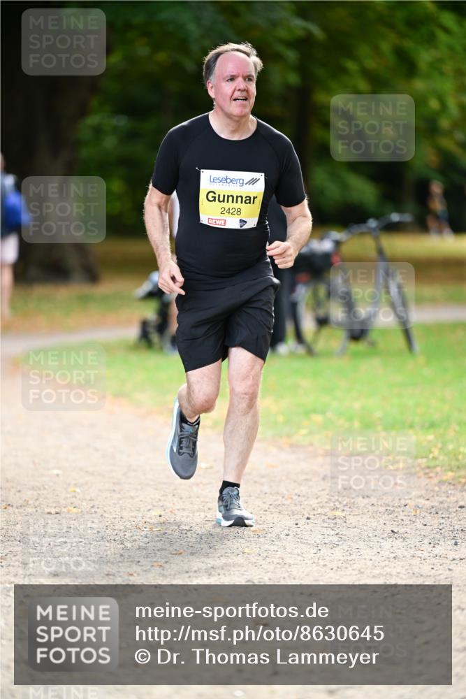 31.08.2025 - 21. Blankeneser Heldenlauf Dr. Thomas Lammeyer http://msf.ph/oto/8630645 31.08.2025 10:13:55 Laufen 2428 meine-sportfotos.de
