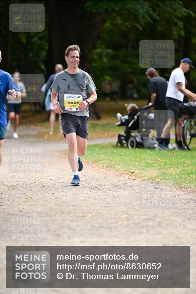 31.08.2025 - 21. Blankeneser Heldenlauf Dr. Thomas Lammeyer http://msf.ph/oto/8630652 31.08.2025 10:13:57 Laufen 2702 meine-sportfotos.de