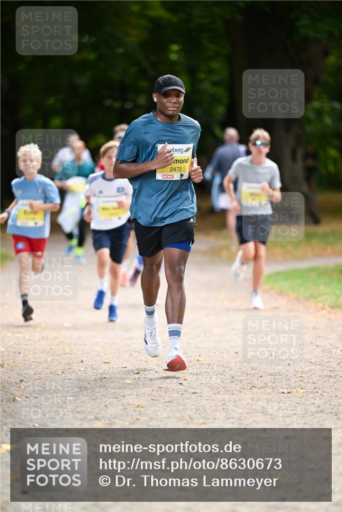 31.08.2025 - 21. Blankeneser Heldenlauf Dr. Thomas Lammeyer http://msf.ph/oto/8630673 31.08.2025 10:14:02 Laufen 2472 meine-sportfotos.de