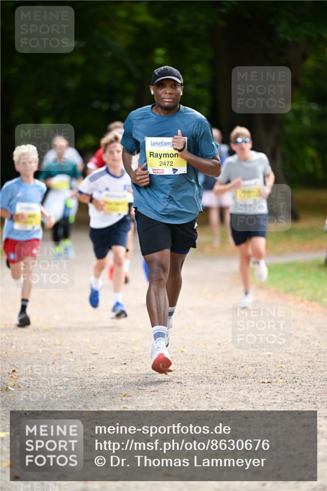 31.08.2025 - 21. Blankeneser Heldenlauf Dr. Thomas Lammeyer http://msf.ph/oto/8630676 31.08.2025 10:14:02 Laufen 2472 meine-sportfotos.de