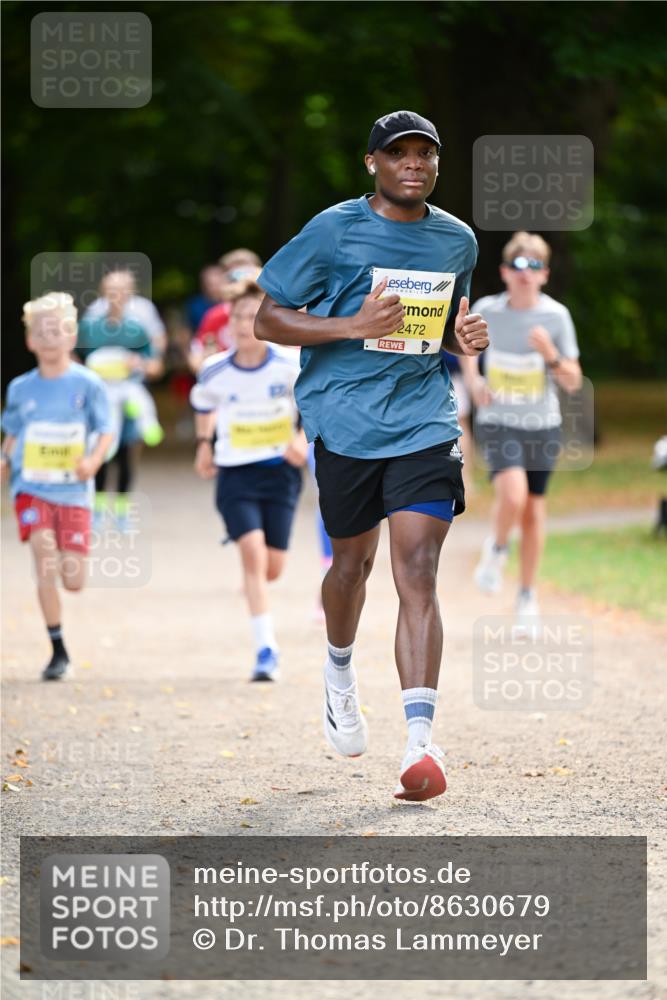 31.08.2025 - 21. Blankeneser Heldenlauf Dr. Thomas Lammeyer http://msf.ph/oto/8630679 31.08.2025 10:14:02 Laufen 2472 meine-sportfotos.de