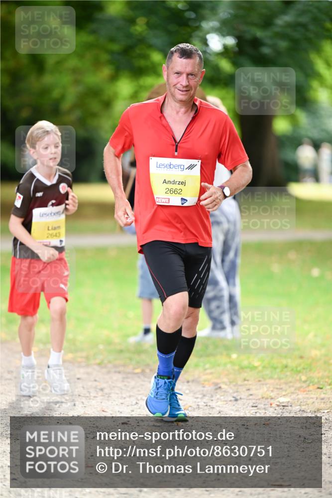 31.08.2025 - 21. Blankeneser Heldenlauf Dr. Thomas Lammeyer http://msf.ph/oto/8630751 31.08.2025 10:14:21 Laufen 2643, 2662 meine-sportfotos.de