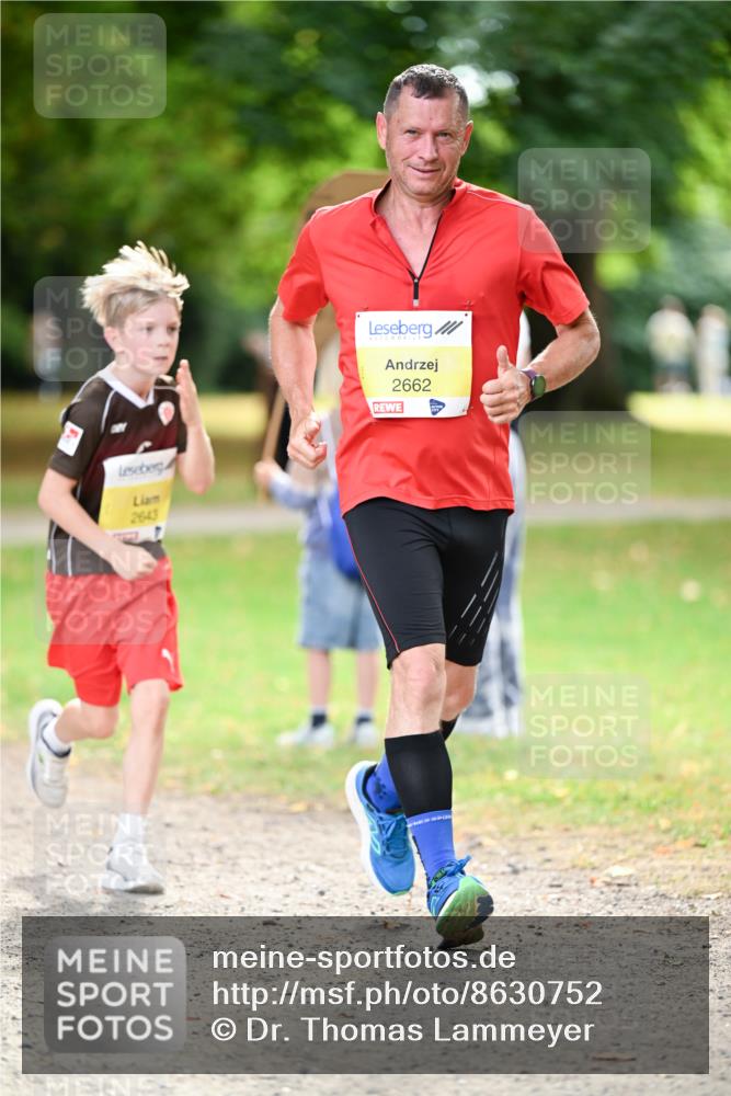 31.08.2025 - 21. Blankeneser Heldenlauf Dr. Thomas Lammeyer http://msf.ph/oto/8630752 31.08.2025 10:14:21 Laufen 2643, 2662 meine-sportfotos.de