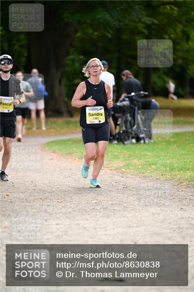 31.08.2025 - 21. Blankeneser Heldenlauf Dr. Thomas Lammeyer http://msf.ph/oto/8630838 31.08.2025 10:14:42 Laufen 2317, 2383 meine-sportfotos.de