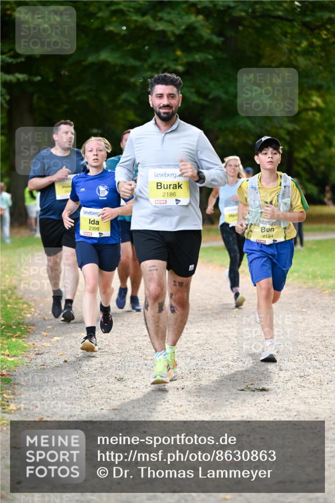31.08.2025 - 21. Blankeneser Heldenlauf Dr. Thomas Lammeyer http://msf.ph/oto/8630863 31.08.2025 10:14:50 Laufen 2186, 2398, 2184 meine-sportfotos.de