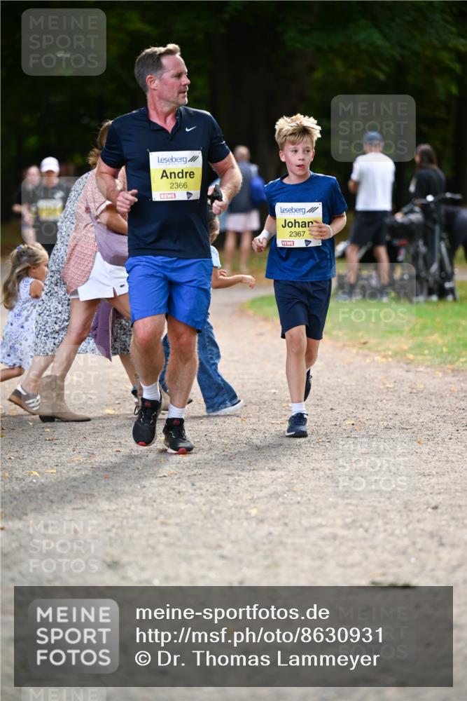 31.08.2025 - 21. Blankeneser Heldenlauf Dr. Thomas Lammeyer http://msf.ph/oto/8630931 31.08.2025 10:15:04 Laufen 2366, 2367 meine-sportfotos.de