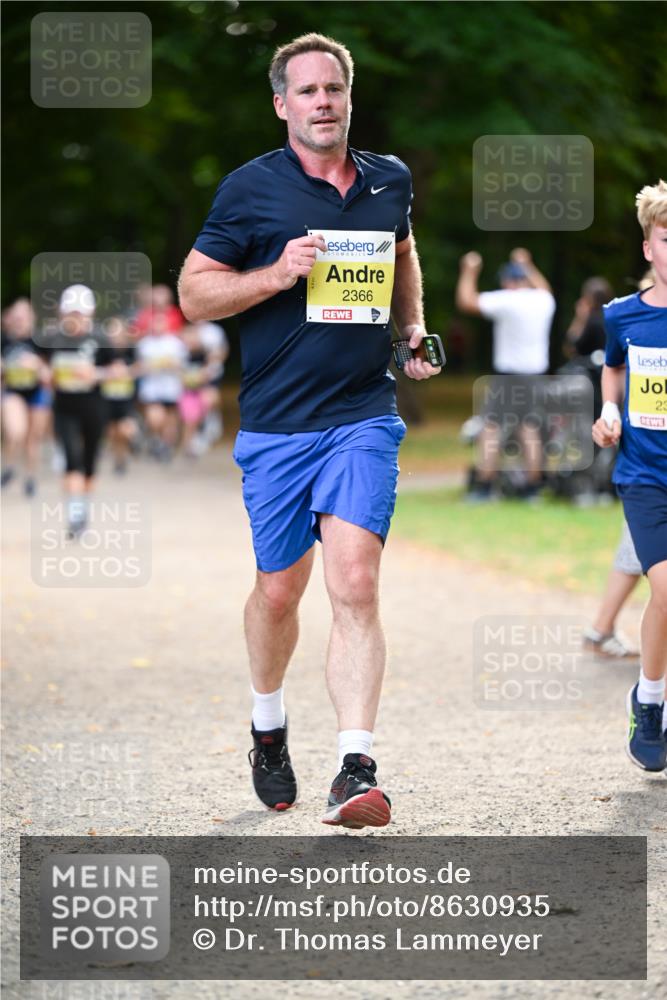31.08.2025 - 21. Blankeneser Heldenlauf Dr. Thomas Lammeyer http://msf.ph/oto/8630935 31.08.2025 10:15:05 Laufen 2366, 23 meine-sportfotos.de