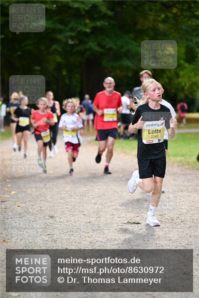 31.08.2025 - 21. Blankeneser Heldenlauf Dr. Thomas Lammeyer http://msf.ph/oto/8630972 31.08.2025 10:15:15 Laufen 2243 meine-sportfotos.de