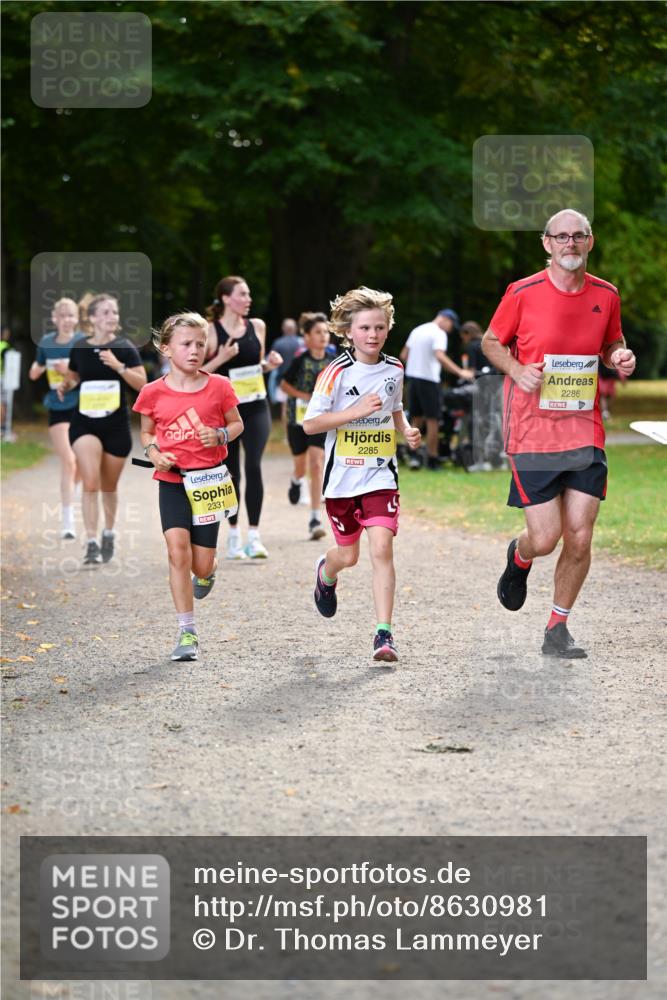 31.08.2025 - 21. Blankeneser Heldenlauf Dr. Thomas Lammeyer http://msf.ph/oto/8630981 31.08.2025 10:15:16 Laufen 2331, 2285, 2286 meine-sportfotos.de