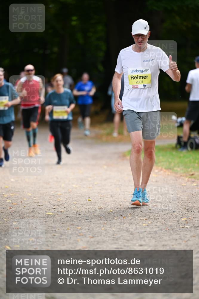 31.08.2025 - 21. Blankeneser Heldenlauf Dr. Thomas Lammeyer http://msf.ph/oto/8631019 31.08.2025 10:15:27 Laufen 2607 meine-sportfotos.de