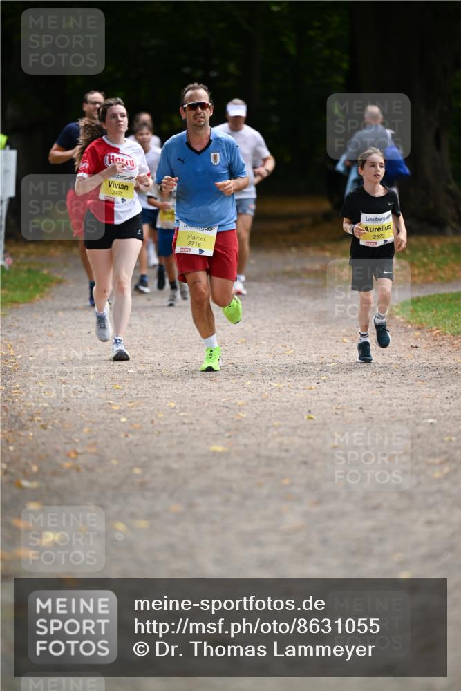 31.08.2025 - 21. Blankeneser Heldenlauf Dr. Thomas Lammeyer http://msf.ph/oto/8631055 31.08.2025 10:15:34 Laufen 2497, 2716, 2523 meine-sportfotos.de