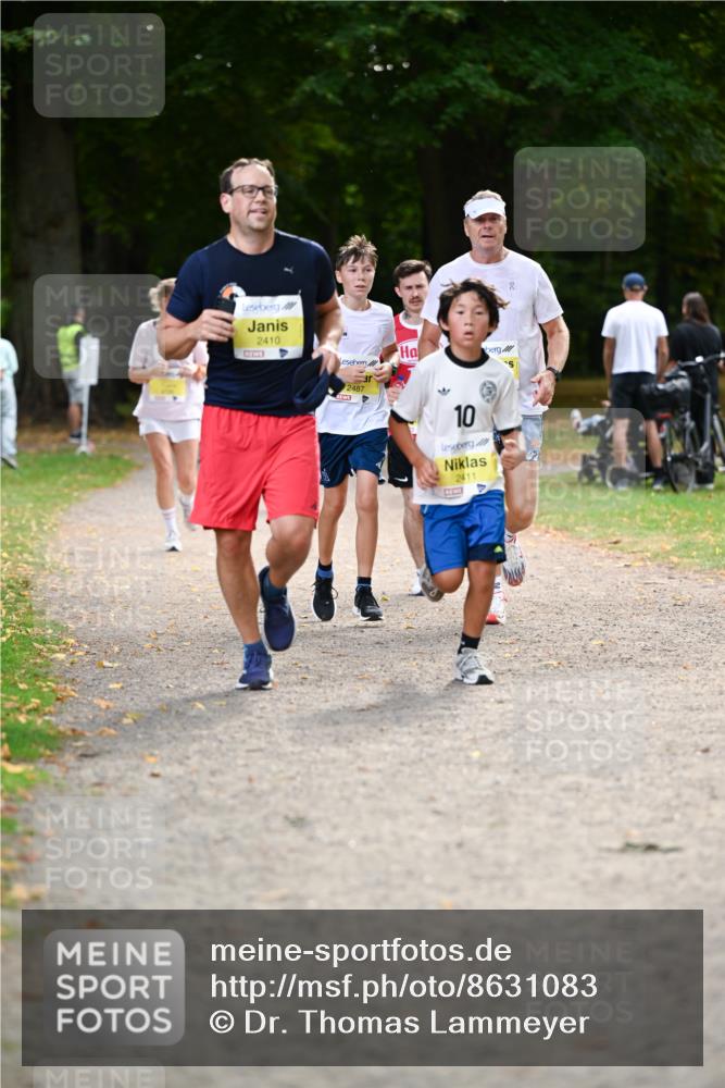 31.08.2025 - 21. Blankeneser Heldenlauf Dr. Thomas Lammeyer http://msf.ph/oto/8631083 31.08.2025 10:15:41 Laufen 2410, 2487, 7, 10, 2411 meine-sportfotos.de